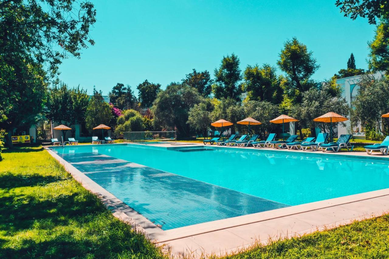 Muskebi Apart Otel Ortakent Exterior foto